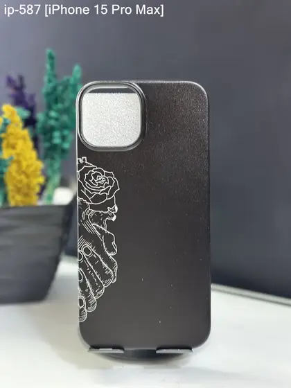iPhone 15 Pro Max — IP-587