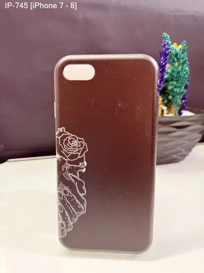 iPhone 7 / 8 — IP-745